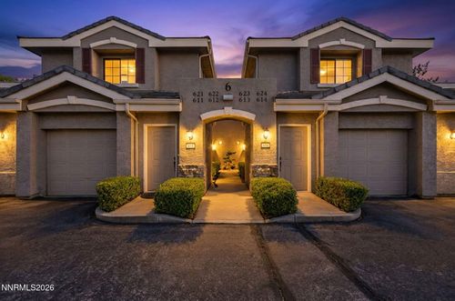 613-900 S Meadows Pkwy, Reno, NV, 89521-5858 | Card Image