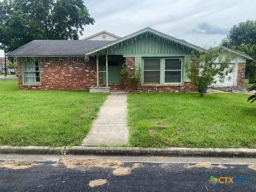 1001 Eisenhower Street, Victoria, TX, 77901 | Card Image