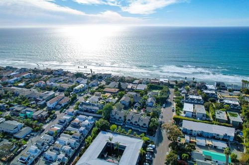 159 Grandview St, Encinitas, CA, 92024-1010 | Card Image