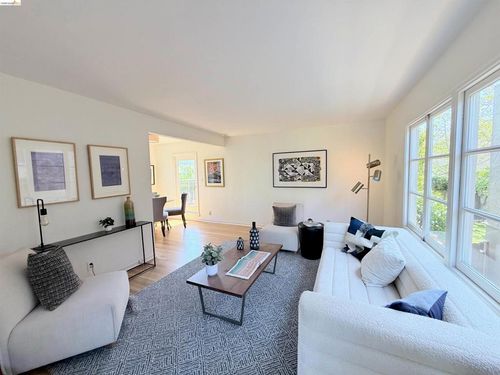 b-1419 Northside Ave, Berkeley, CA, 94702-1121 | Card Image