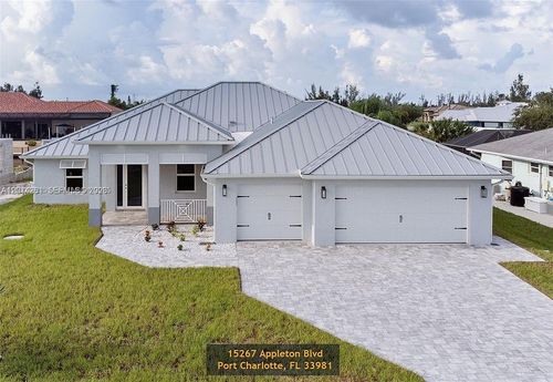 15267 Appleton Blvd, PORT CHARLOTTE, FL, 33981-5155 | Card Image