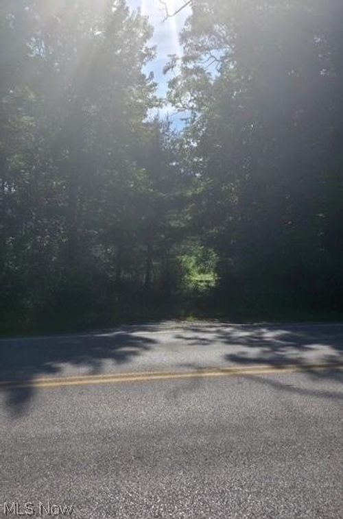 6521 Vrooman Rd, Painesville, OH, 44077-8840 | Card Image