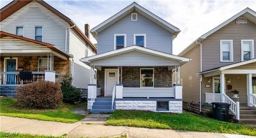 316 Henry Ave, Steubenville, OH, 43952-2529 | Card Image