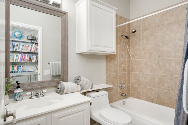 6502 Walebridge Ln, House other with 3 bedrooms, 2 bathrooms and 4 parking in Austin TX | Image 28