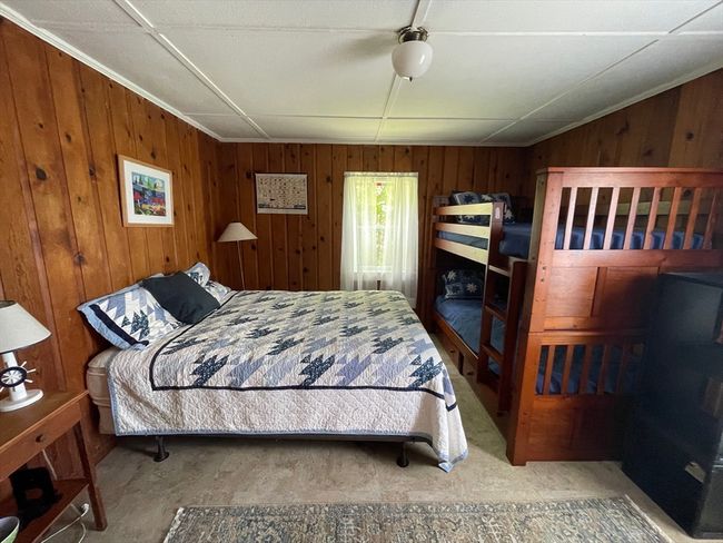 7 Laurel St, House other with 3 bedrooms, 1 bathrooms and 3 parking in Mattapoisett MA | Image 10