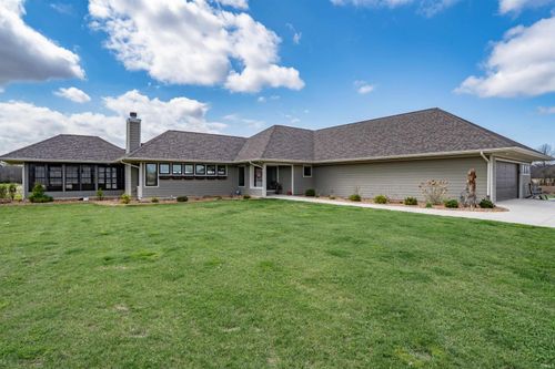 9372 Garman Rd, Leo, IN, 46765-9517 | Card Image