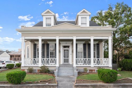 130 Lessard St, Donaldsonville, LA, 70346-2506 | Card Image