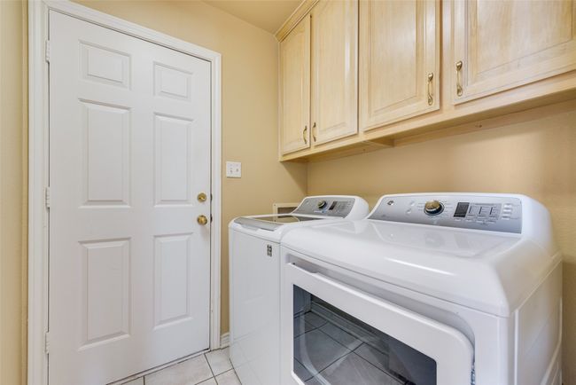 18132 Meandering Way, House other with 3 bedrooms, 2 bathrooms and null parking in Dallas TX | Image 28