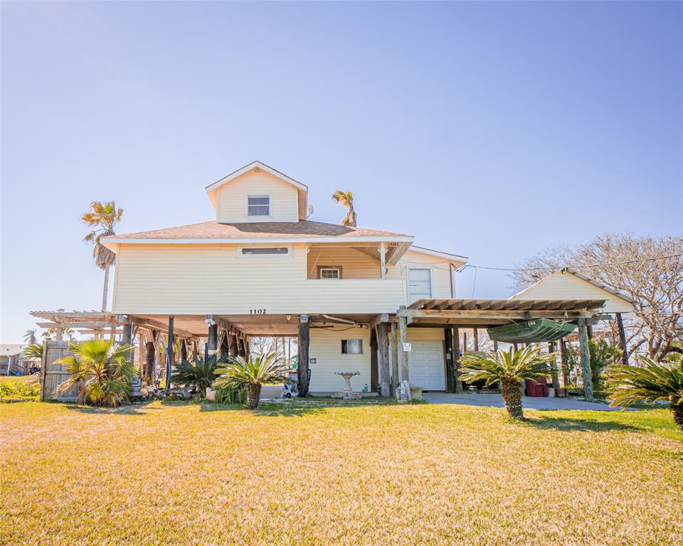 County Road 202 , Bay City, TX 77414