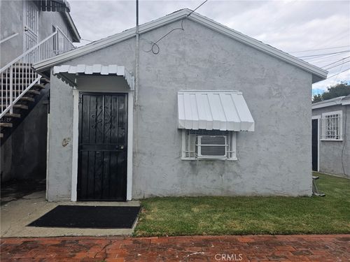 apt-3-220 S Pannes Ave, Compton, CA, 90221-6801 | Card Image