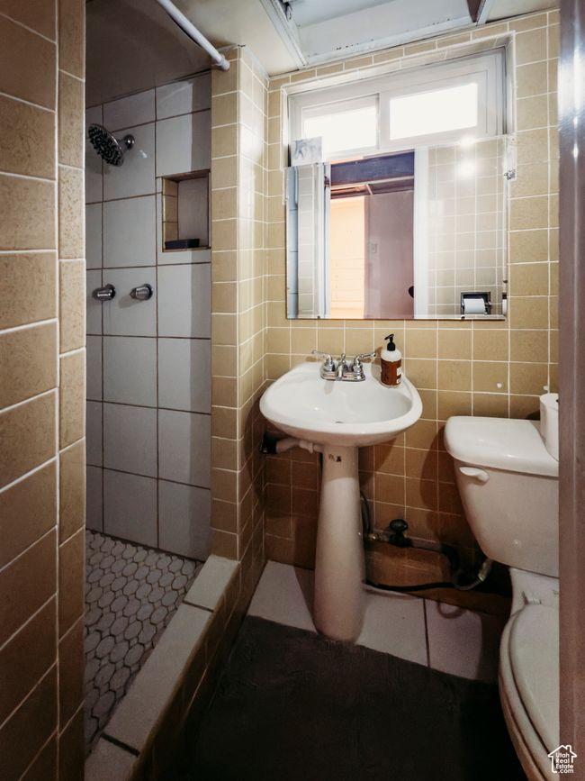 1 S 3 Rd Ave, House other with 4 bedrooms, 2 bathrooms and 1 parking in Helper UT | Image 16