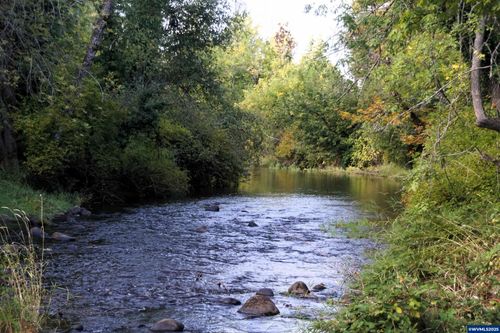 1306 S Water St, Silverton, OR, 97381 | Card Image