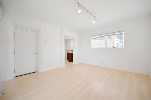 10-501 Franklin Avenue, Santa Fe, NM, 87501 | Card Image