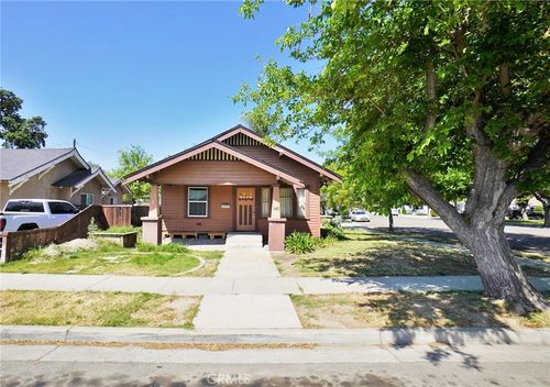 145 Martin St, Lemoore, CA, 93245-2643 | Card Image