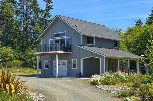 1117 Walker St, Port Angeles, WA, 98363-1467 | Card Image
