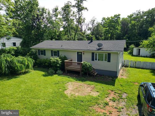 3515 Howellsville Rd, FRONT ROYAL, VA, 22630-4447 | Card Image