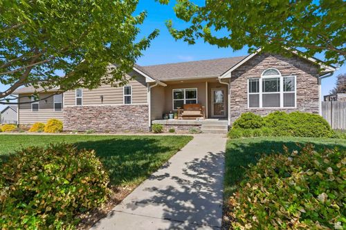 9997 Rosemary Lane, Manhattan, KS, 66502 | Card Image