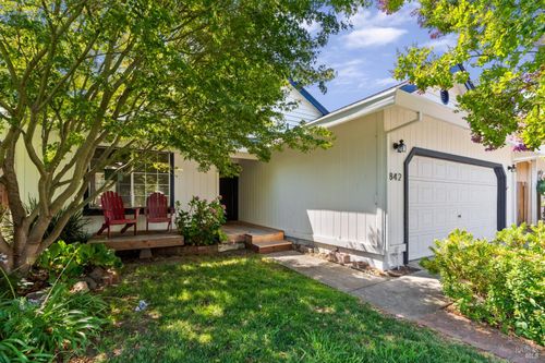 842 Country Meadow Ln, Sonoma, CA, 95476-4103 | Card Image