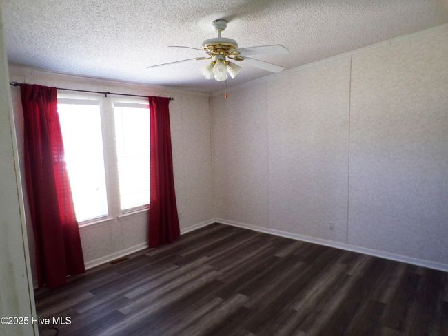 103 Mcgill Dr, House other with 3 bedrooms, 2 bathrooms and null parking in Burgaw NC | Image 7
