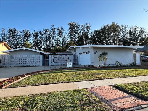 3292 Yellowtail Dr, Los Alamitos, CA, 90720 | Card Image