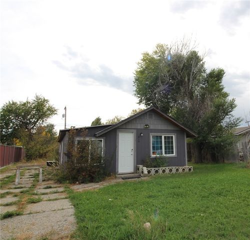 816 2nd St W, Hardin, MT, 59034-2011 | Card Image