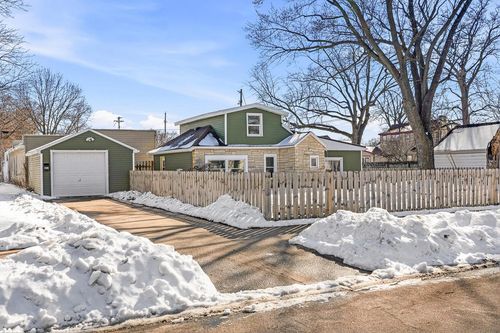 1916 Winnebago Street, La Crosse, WI, 54601 | Card Image