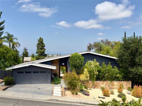 21815 Ambar Dr, Woodland Hills, CA, 91364-5204 | Card Image