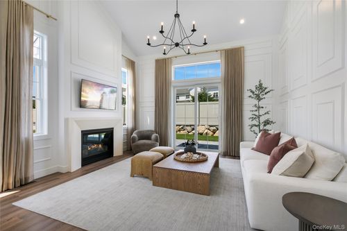 94-3 Juniper Ln, Yaphank, NY, 11980-2653 | Card Image