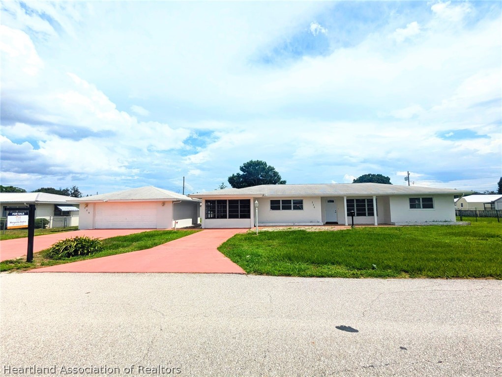 Whatley Blvd, Sebring, FL 33870