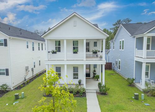 105 Osprey Ridge Ln, Summerville, SC, 29483-8225 | Card Image