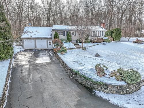 2 Karyl Lane, Prospect, CT, 06712 | Card Image