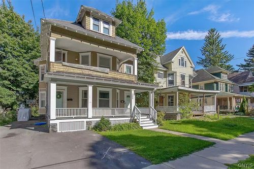 305 Onondaga Ave, Syracuse, NY, 13207-1441 | Card Image