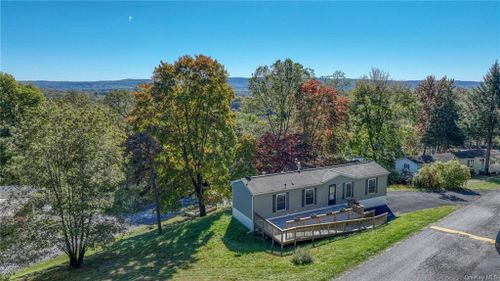 21 Lakeview, Beekman, NY, 12533 | Card Image