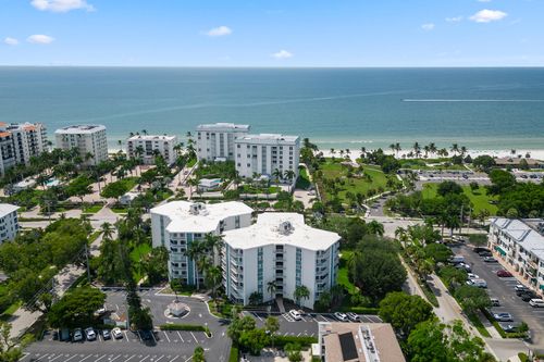 407-1300 Gulf Shore Boulevard N, NAPLES, FL, 34102 | Card Image