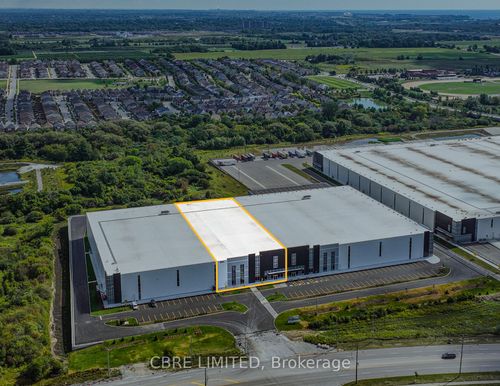 689 Salem Rd N, Ajax, ON, L1Z0N4 | Card Image