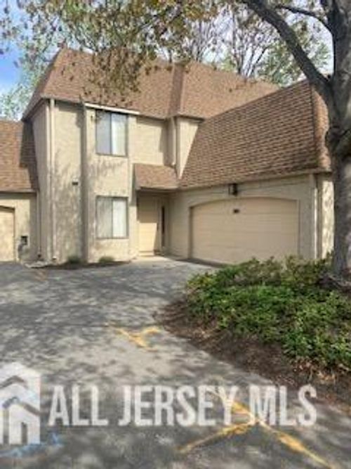 89 Gate House Ln, Edison, NJ, 08820-4011 | Card Image