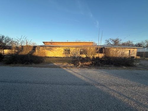 808 Flamingo Rd, Granbury, TX, 76049-1209 | Card Image