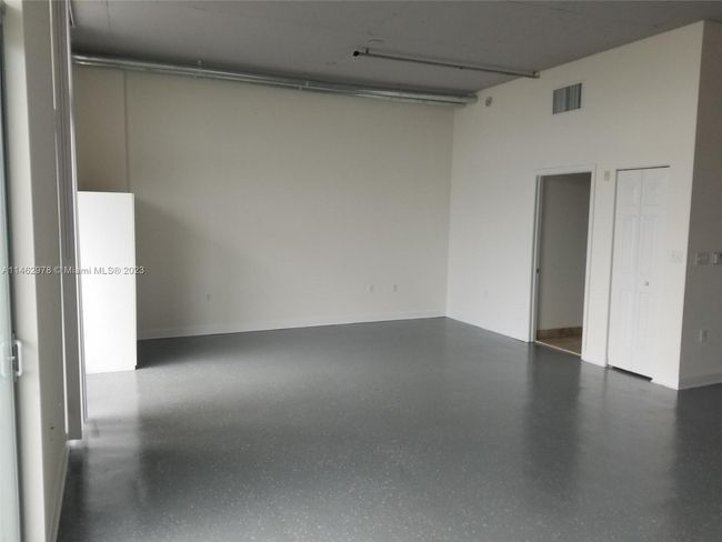 APT-304 - 2100 Van Buren St, Condo with 1 bedrooms, 1 bathrooms and null parking in Hollywood FL | Image 4
