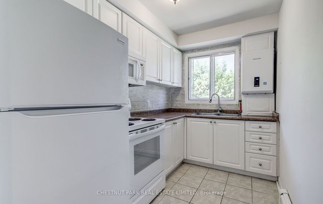 781 3 Rd Ave, House attached with 2 bedrooms, 1 bathrooms and 3 parking in Willow Beach ON | Image 15