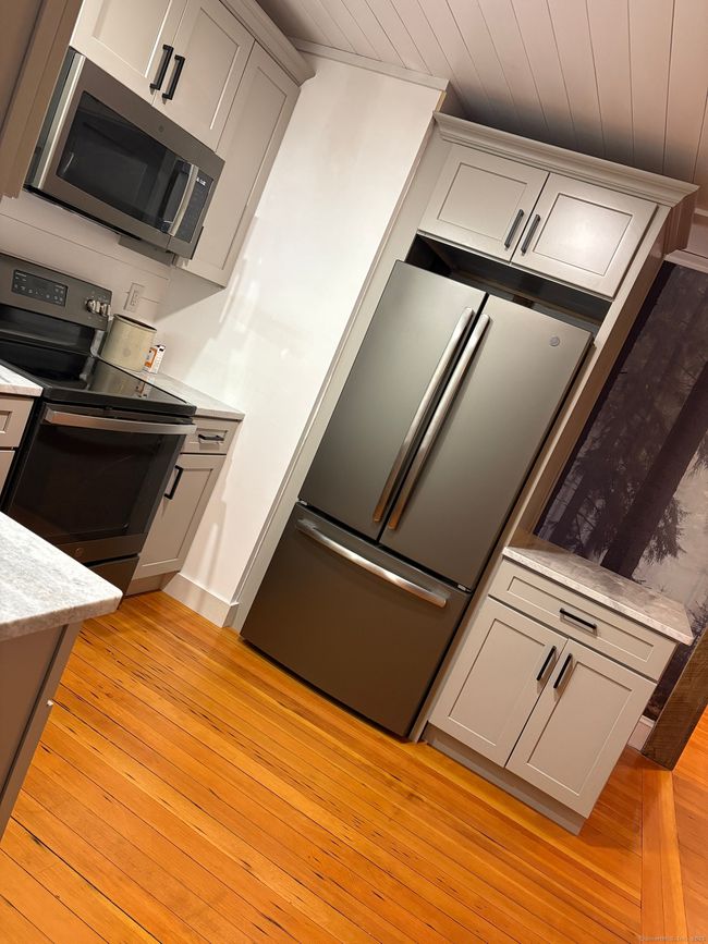 233 Lake Rd, House other with 2 bedrooms, 2 bathrooms and null parking in Andover CT | Image 9