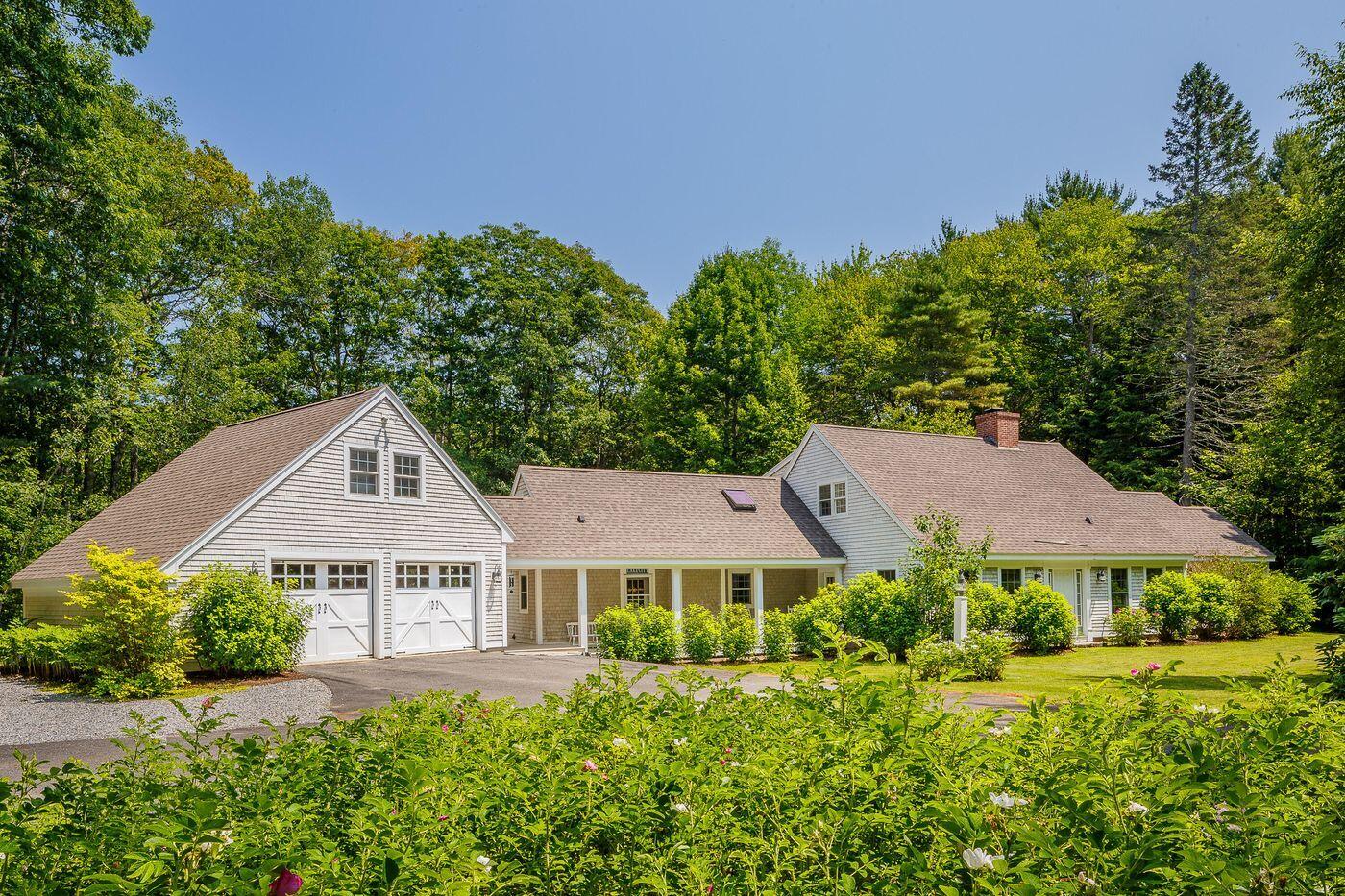 Start Rd, Camden, ME 04843