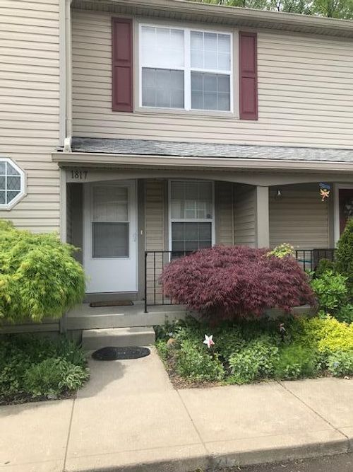 1817 Ridgebury Dr, Hilliard, OH, 43026-8377 | Card Image