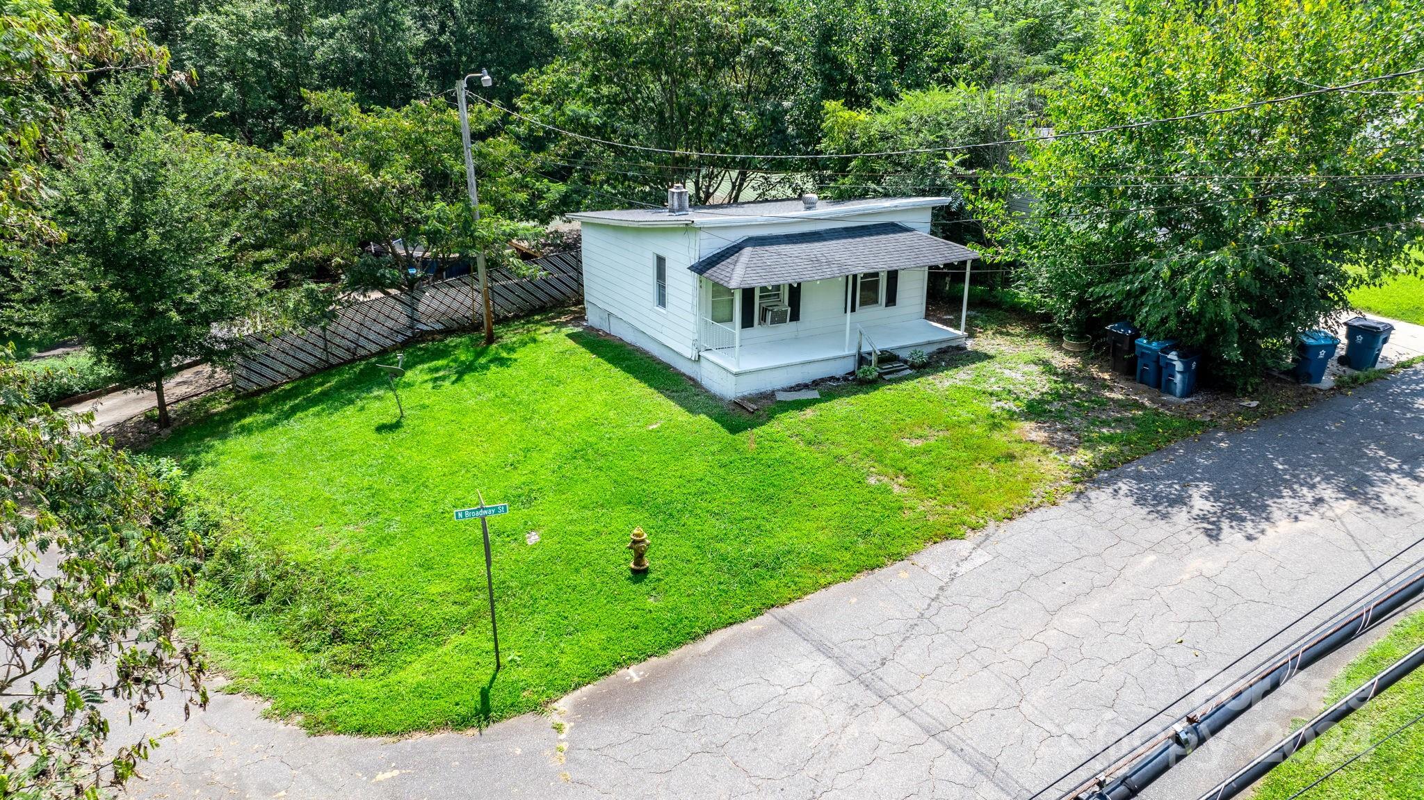 Broadway St, Forest City, NC 28043