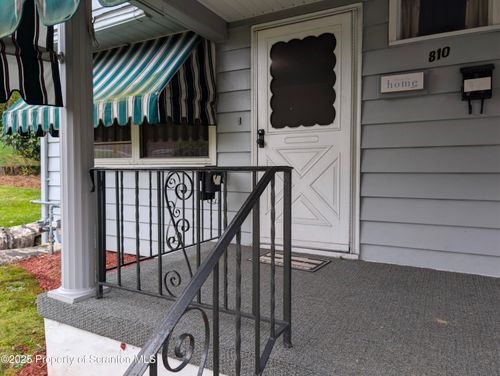 810 Gino Merli Dr, Peckville, PA, 18452-1704 | Card Image