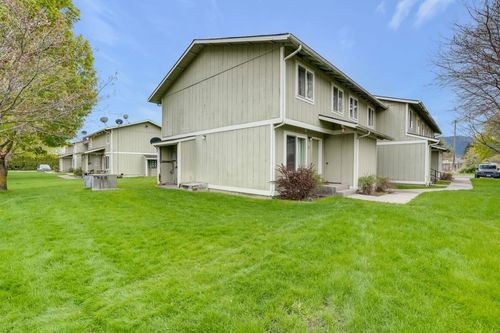 402 S 5th St E, Chewelah, WA, 99109-9309 | Card Image