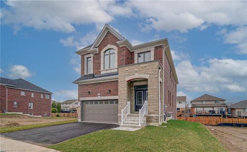 100 Moss Dr, Cambridge, ON, N1T0H1 | Card Image
