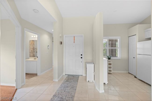APT-204 - 6660 Huntington Lakes Cir, Condo with 3 bedrooms, 2 bathrooms and null parking in NAPLES FL | Image 29