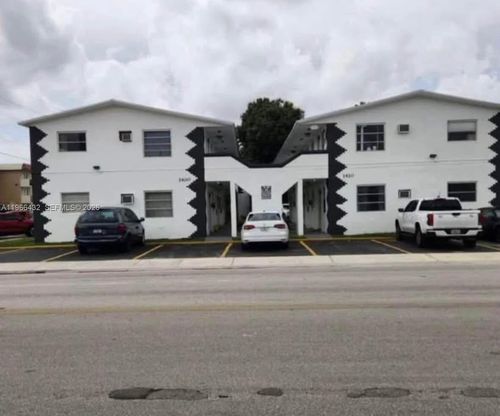 apt-8-1400 W 29th St, Hialeah, FL, 33012-5534 | Card Image