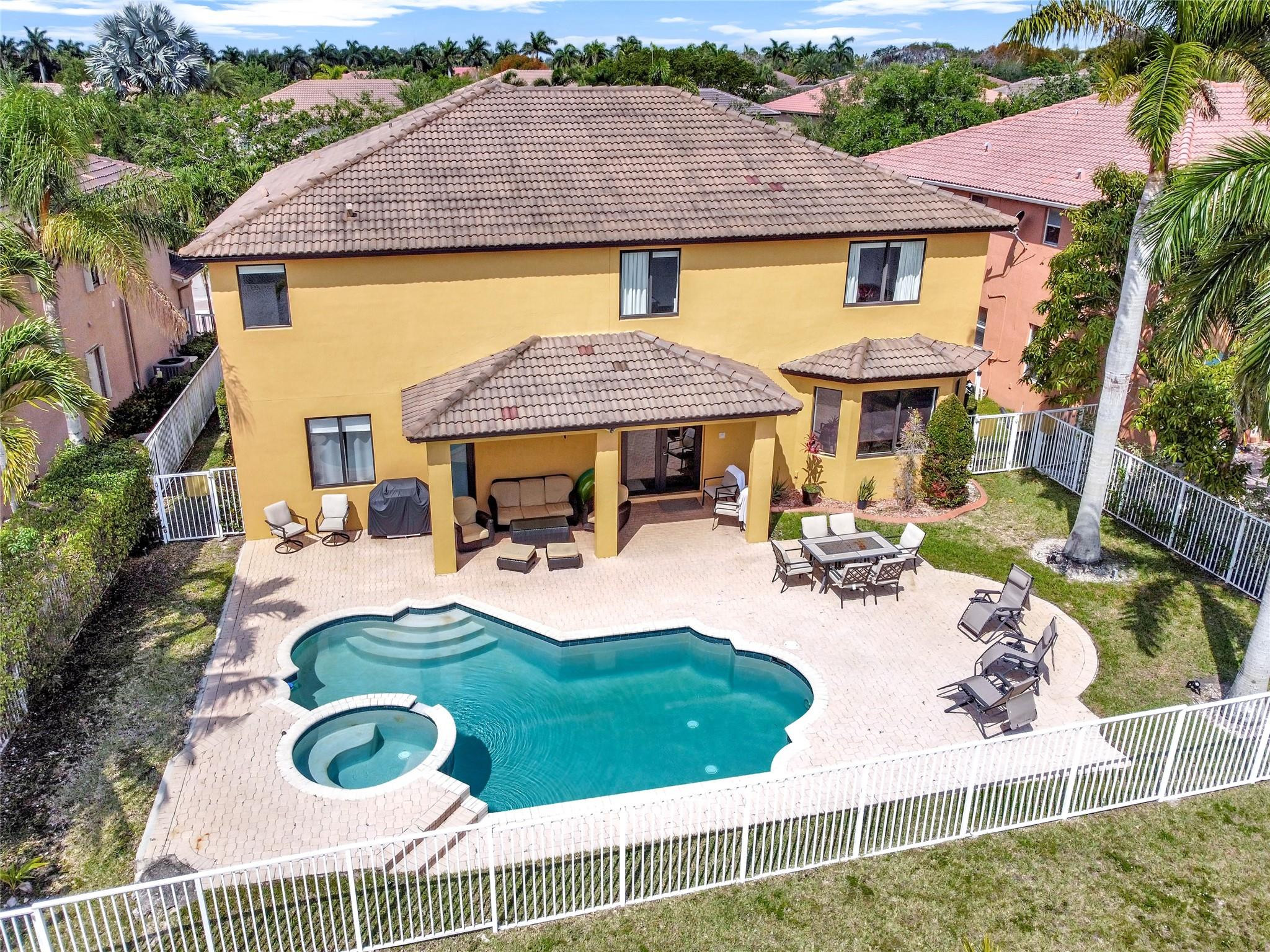 Residential in Weston 4