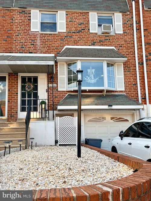 12118 Ranier Rd, PHILADELPHIA, PA, 19154-1827 | Card Image